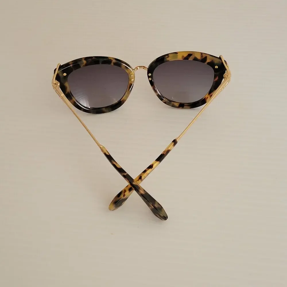 SONIX Sunglasses Women's Melrose Cat Eye Tortoise Plastic frame